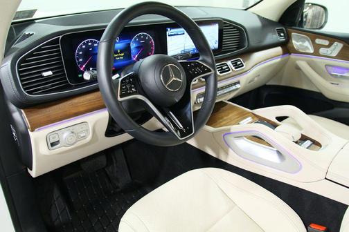 2025 Mercedes-Benz GLS 450 4MATIC