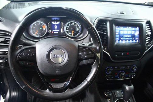 2019 Jeep Cherokee Altitude