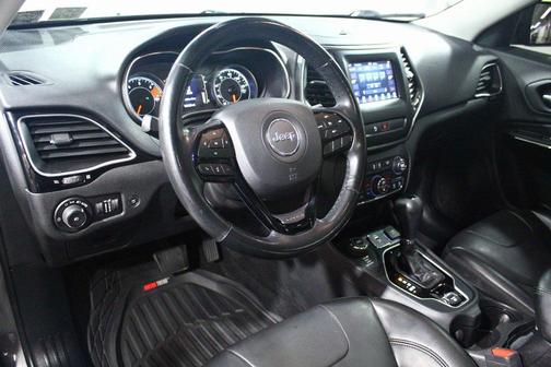 2019 Jeep Cherokee Altitude