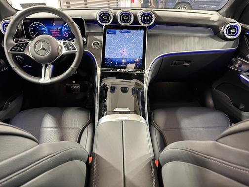 2026 Mercedes-Benz GLC 300 4MATIC
