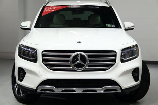 2025 Mercedes-Benz GLB 250 4MATIC