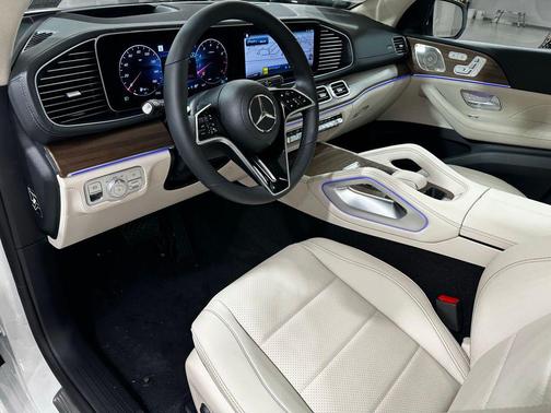 Polar White 2026 Mercedes-Benz GLE 450 4MATIC