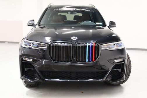 2022 BMW X7 M50i