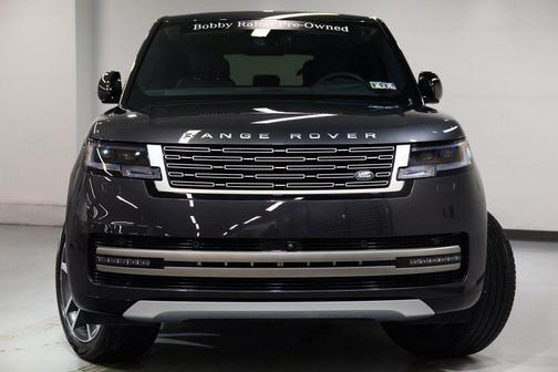 2025 Land Rover Range Rover P400 SE