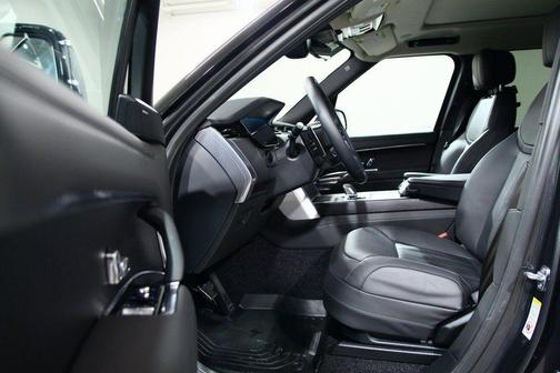 2025 Land Rover Range Rover P400 SE