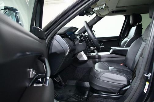 2025 Land Rover Range Rover P400 SE