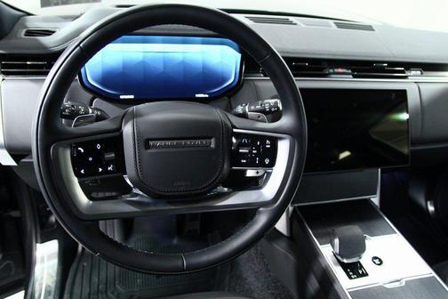 2025 Land Rover Range Rover P400 SE