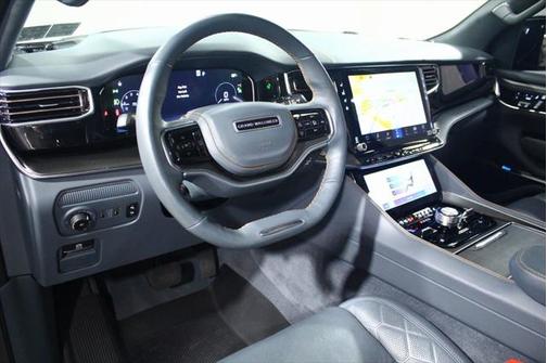 2023 Jeep Grand Wagoneer Series III Obsidian 4x4
