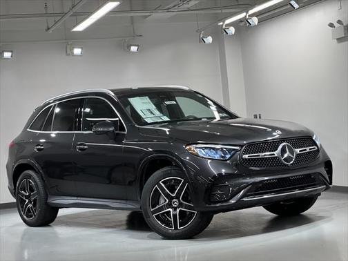 2025 Mercedes-Benz GLC 300 4MATIC