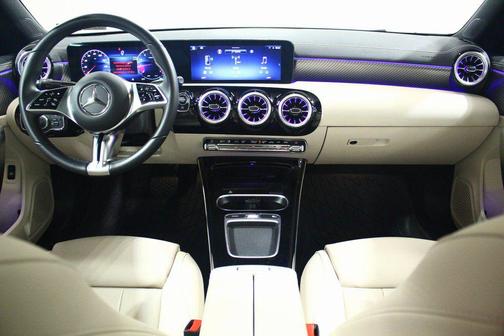 2025 Mercedes-Benz CLA 250 4MATIC