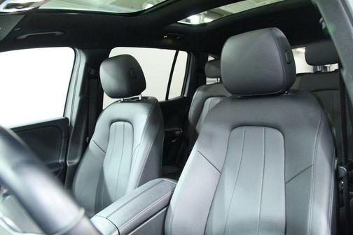 Iridium Silver Metallic 2023 Mercedes-Benz GLB 250 4MATIC