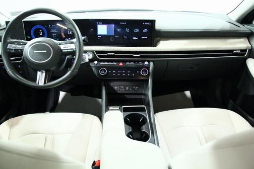 2025 Hyundai SONATA Hybrid SE