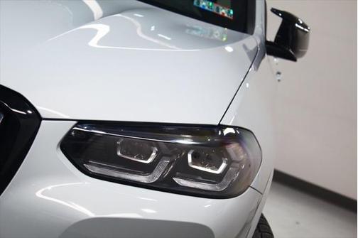 2023 BMW X3 M40i
