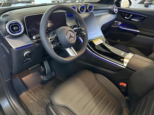 2026 Mercedes-Benz GLC 300 4MATIC