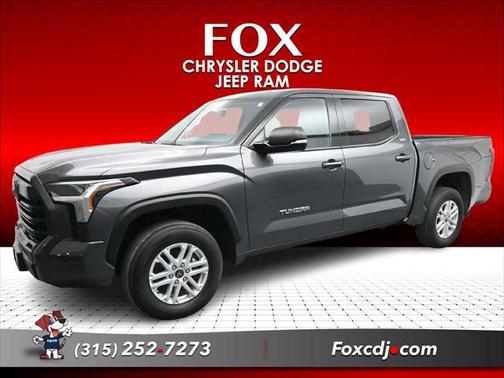 2022 Toyota Tundra SR5