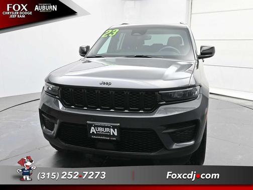 2023 Jeep Grand Cherokee Altitude