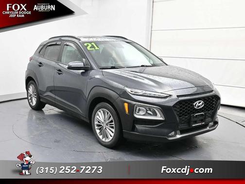 2021 Hyundai KONA SEL Plus