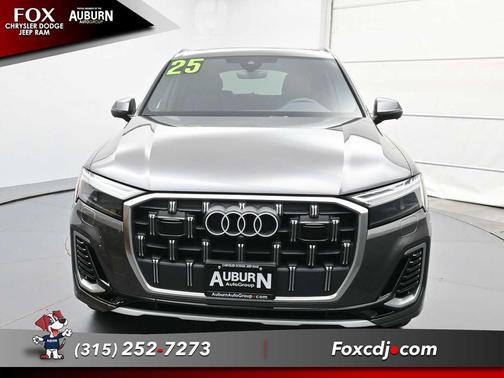 2025 Audi Q7 55 Premium Plus