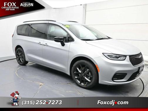 2026 Chrysler Pacifica L