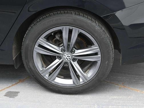 2020 Volkswagen Jetta 1.4T R-Line