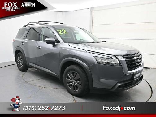 Gun Metallic 2022 Nissan Pathfinder SV 4WD