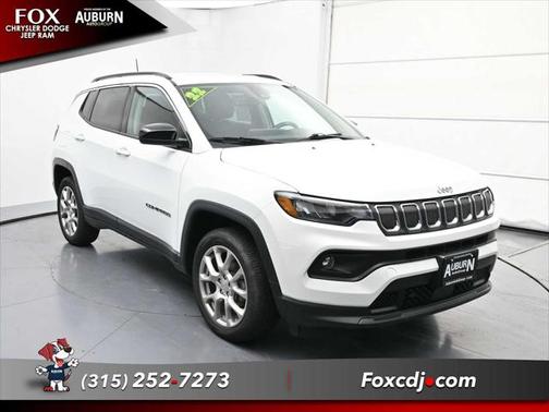 2022 Jeep Compass Latitude Lux