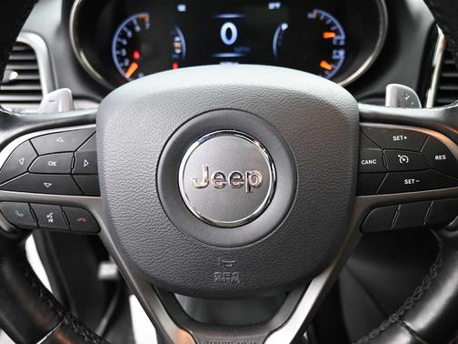 Bright White Clearcoat 2020 Jeep Grand Cherokee Limited X