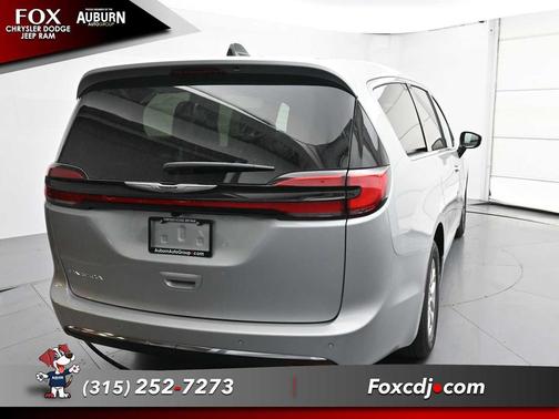 2026 Chrysler Pacifica L