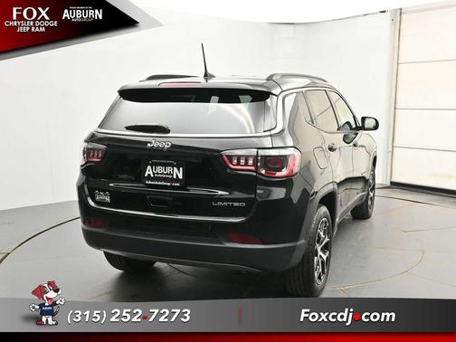 Diamond Black Crystal Pearlcoat 2024 Jeep Compass Limited