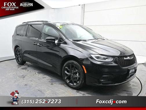 2026 Chrysler Pacifica L