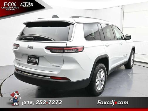 2022 Jeep Grand Cherokee L Laredo