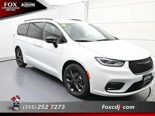 2026 Chrysler Pacifica L