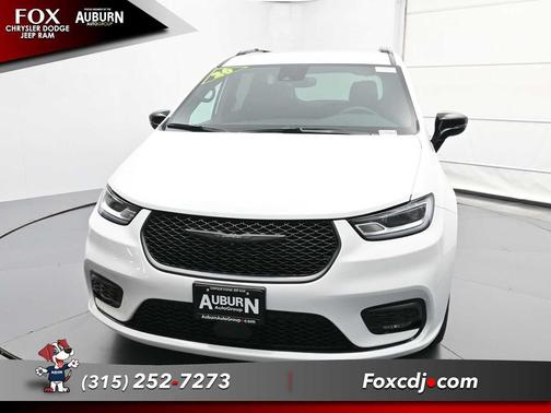 2026 Chrysler Pacifica L