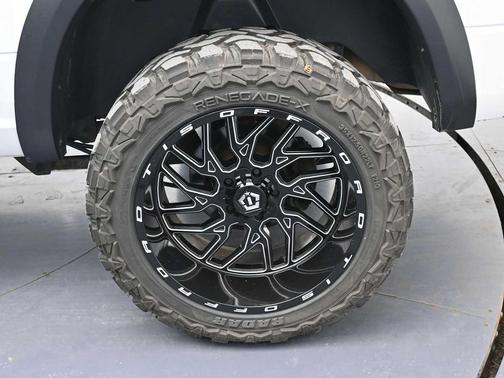 2019 RAM 1500 Classic Warlock Quad Cab 4x4 6'4' Box