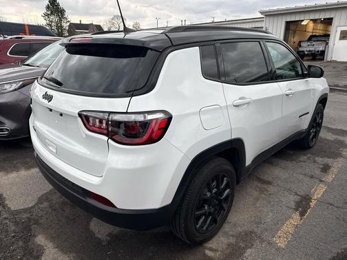2023 Jeep Compass Latitude