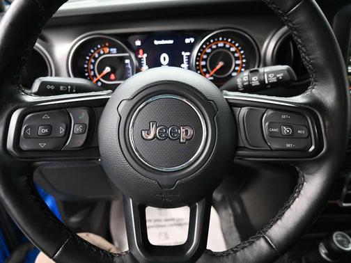 2022 Jeep Wrangler Unlimited High Tide 4x4