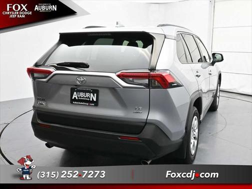 2019 Toyota RAV4 LE