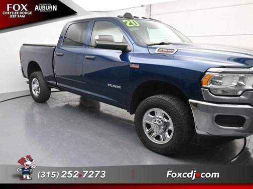 2020 RAM 2500 Tradesman Crew Cab 4X4 6'4' Box
