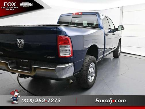 2020 RAM 2500 Tradesman Crew Cab 4X4 6'4' Box