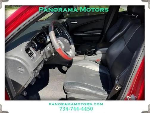 2014 Dodge Charger SXT