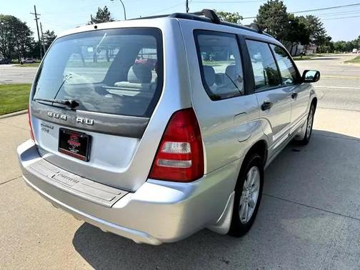 2005 Subaru Forester 2.5 XS