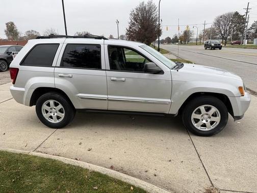 2010 Jeep Grand Cherokee Laredo