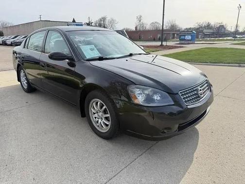 2005 Nissan Altima 2.5 SL