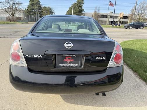 2005 Nissan Altima 2.5 SL