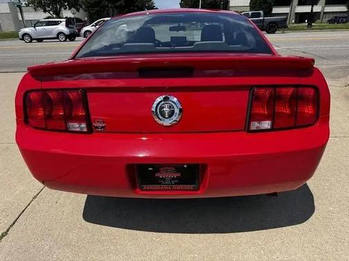 2009 Ford Mustang Premium