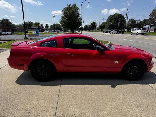 2009 Ford Mustang Premium