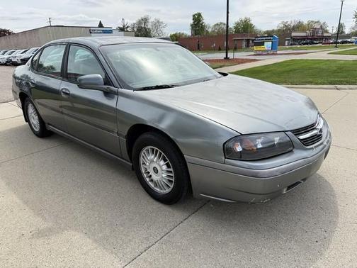 2004 Chevrolet Impala Base