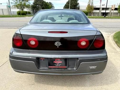 2004 Chevrolet Impala Base