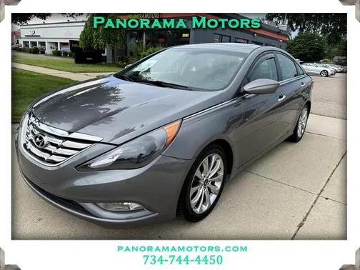 2012 Hyundai SONATA Limited