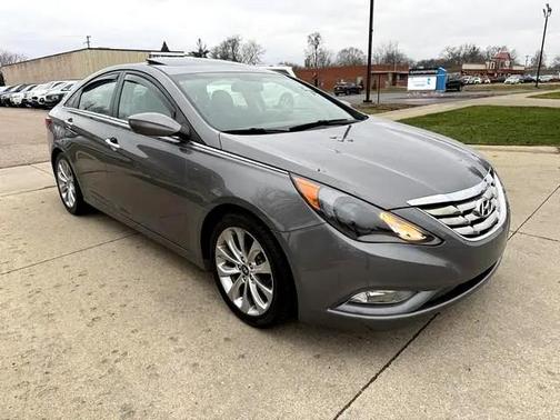 2012 Hyundai SONATA Limited